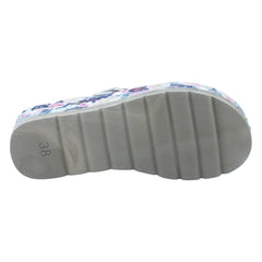 3ad26c0f-749a-450c-8dbe-0f83309dd45c