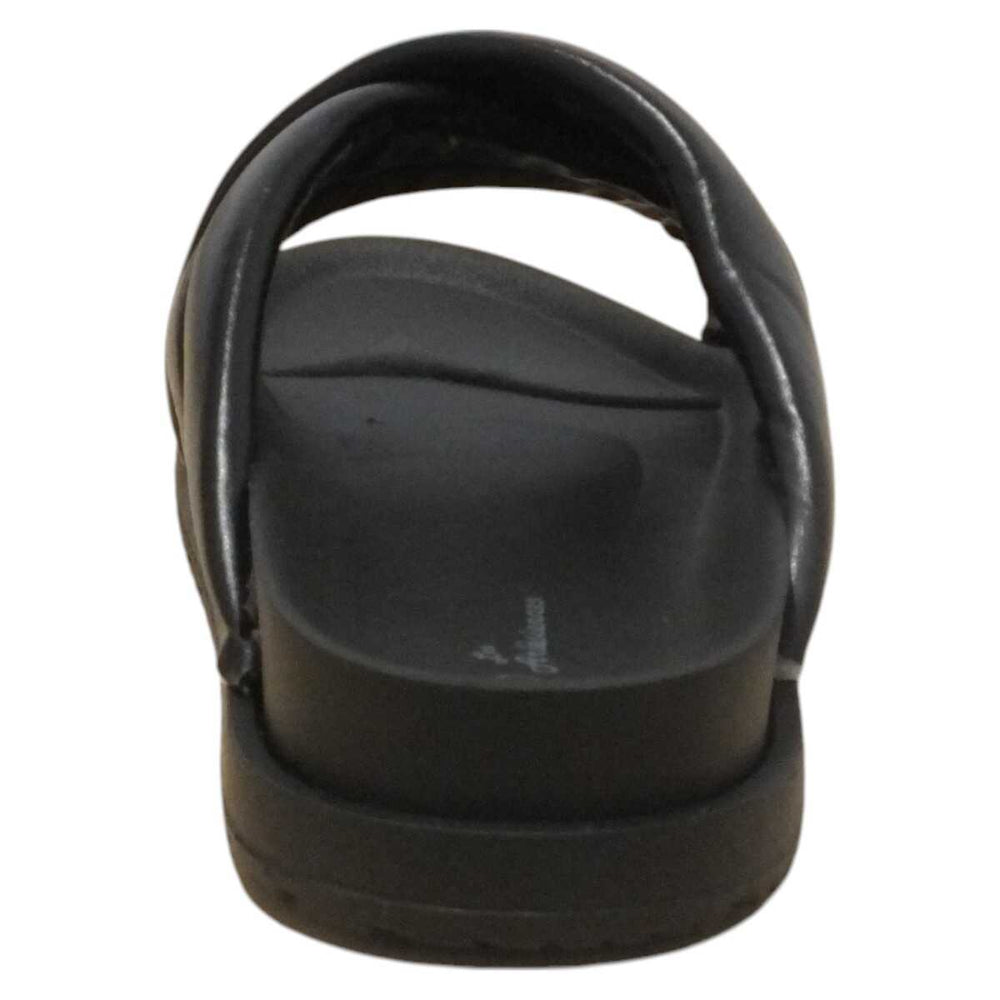 d2a7a285-9118-45ec-8ad3-27aecc203287