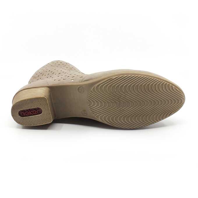 d8561236-d99c-468c-a7d5-cf6b37eb2595