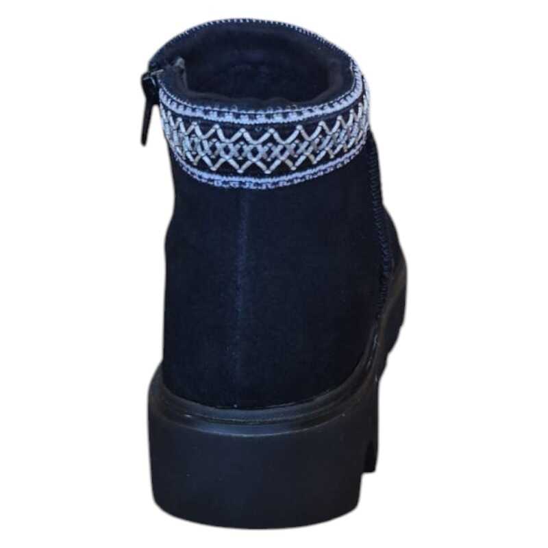 edc9ea44-59aa-48c5-9345-6b5f6dc3d435