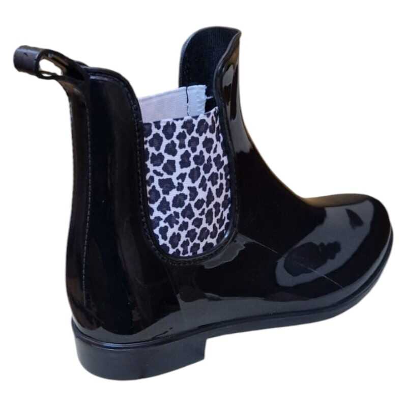 e50d3b12-f3d0-4f0a-99b0-9f5bd8421fc3